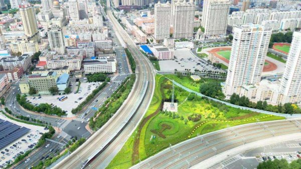 融易富配资 我国最北高铁开通运营十周年运送旅客超1亿人次