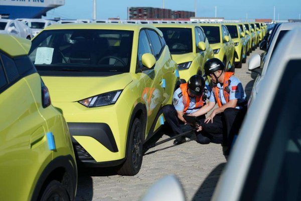 红牛配资 首航！“泉州－欧洲”滚装运输航线开通